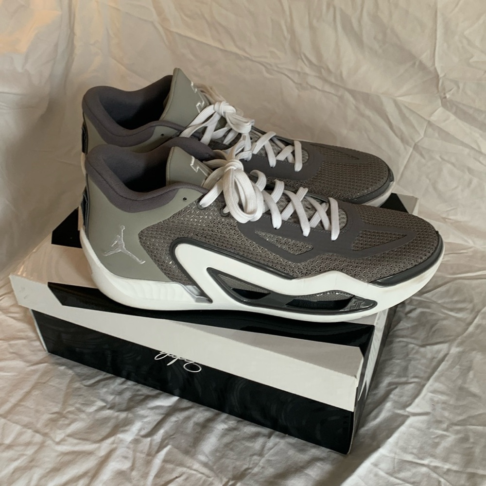 Jordan Tatum 1 Cool Gray Size 13